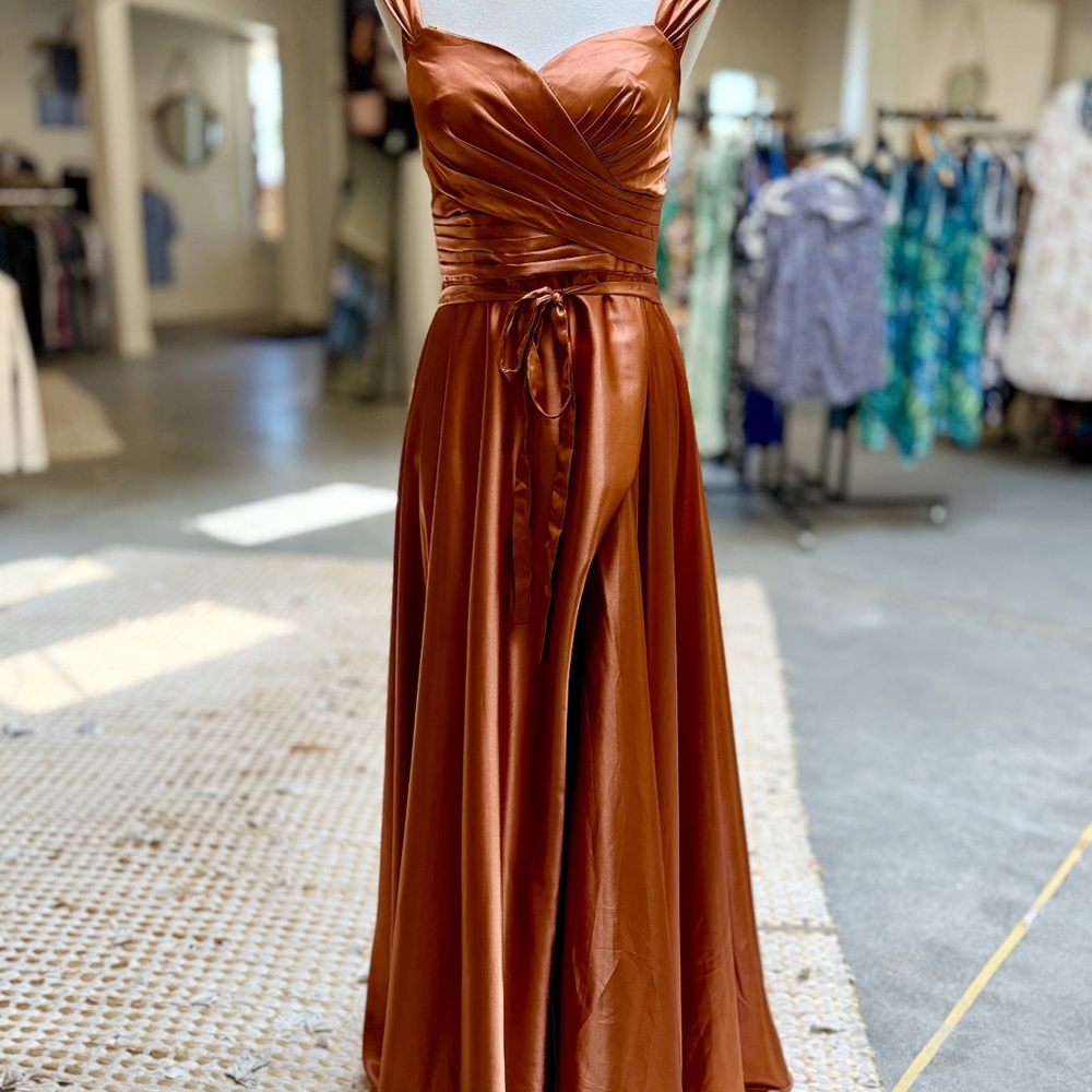 Elegant Rust Maxi Dress